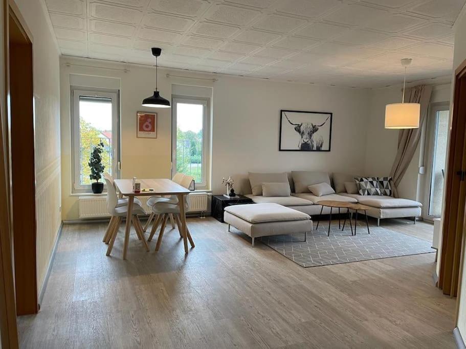 Traumhafte Wohnung Im Gruenen Elsterwerda Esterno foto