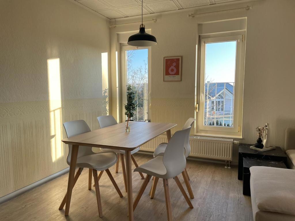 Traumhafte Wohnung Im Gruenen Elsterwerda Esterno foto